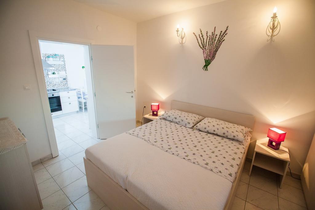 Beach Holiday Home Laura Мимице Номер фото